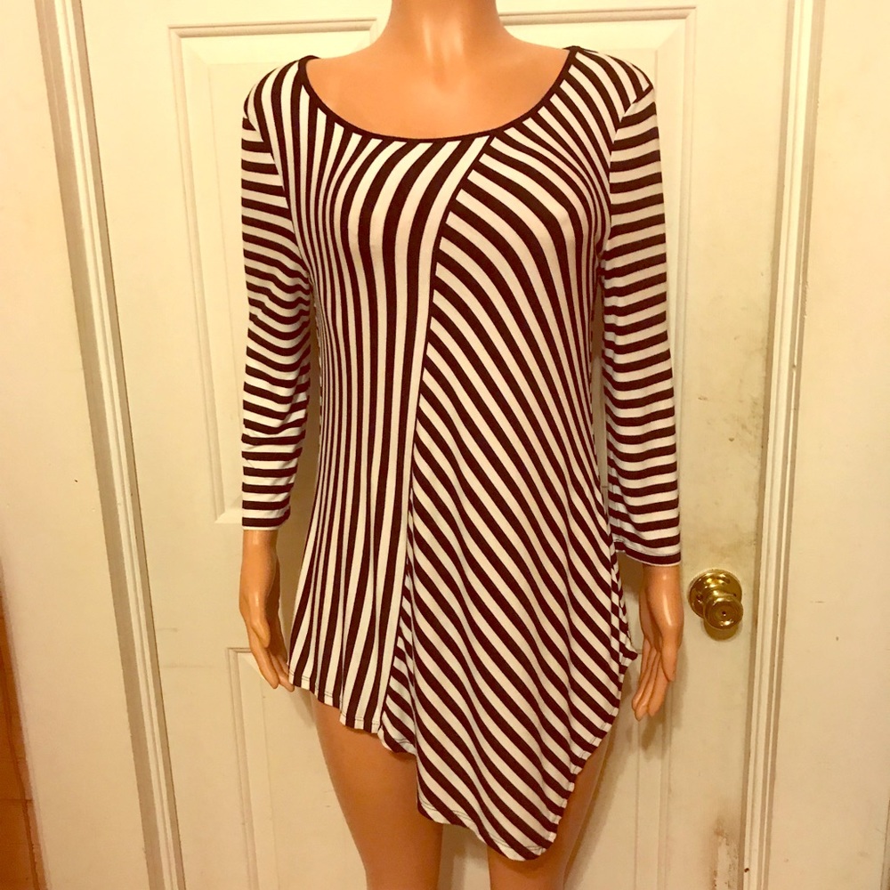 ❌SOLD❌ Cable & Gauge Asymmetrical Striped Shirt - Picture 1 of 8